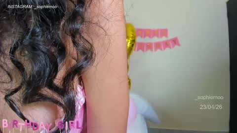 Sophie online show from 23, 4, 2026