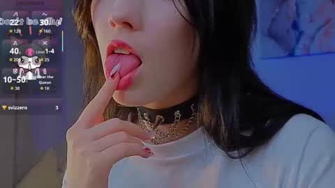 Snapshot of sophie_nomenal_ chatting on 5, 11, 2025 sophie_nomenal_ online show from 5, 11, 2025