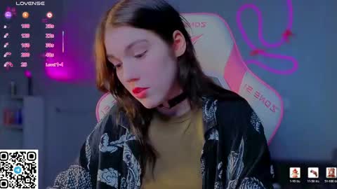 sophie_nomenal_ online show from 27, 3, 2026