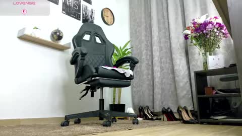 Snapshot of sophiebaker__ chatting on 11, 5, 2026 sophiebaker__ online show from 11, 5, 2026
