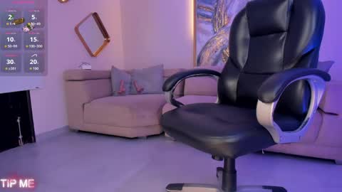 Sophie online show from 25, 4, 2026