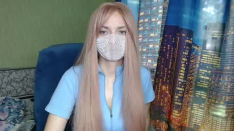 Sophie online show from 5, 6, 2026