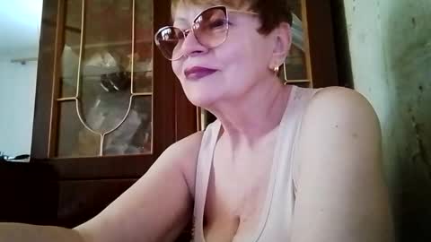Snapshot of sophieburnsx chatting on 27, 5, 2026 SophieBurnsX online show from 27, 5, 2026