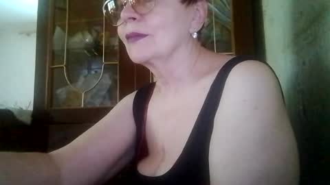Snapshot of sophieburnsx chatting on 21, 6, 2026 SophieBurnsX online show from 21, 6, 2026