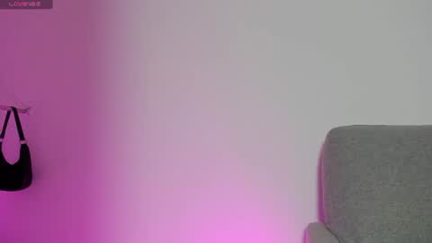 sophie  online show from 24, 7, 2026