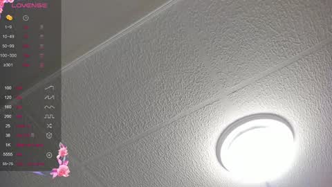   Sophie  IG sophiecherry es   online show from 10, 3, 2025