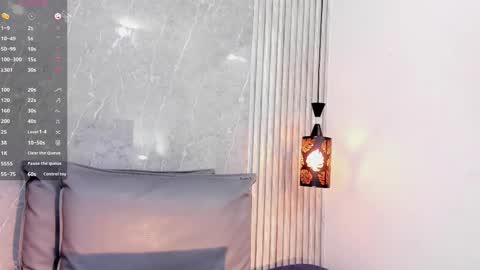 Snapshot of sophiee_velvet chatting on 8, 3, 2025 online show from 8, 3, 2025