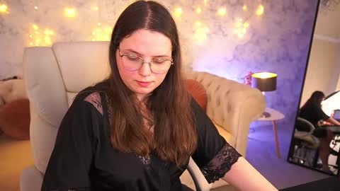 sophieedreams online show from 4, 3, 2026