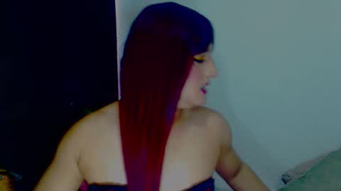 sophiehillsxo online show from 28, 10, 2025