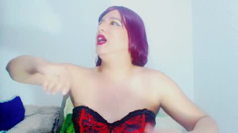sophiehillsxo online show from 15, 12, 2025