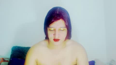 sophiehillsxo online show from 19, 4, 2026