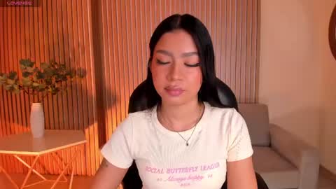 Sophie Houston online show from 12, 6, 2026