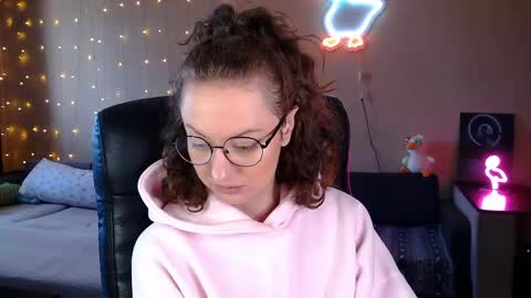 sophieleroux online show from 27, 4, 2026