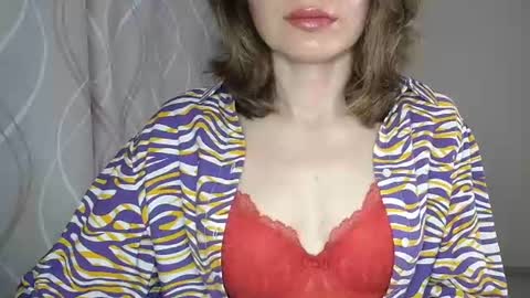 Sophiemisss online show from 18, 6, 2026