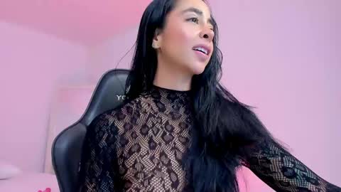 sophierooy online show from 28, 4, 2026