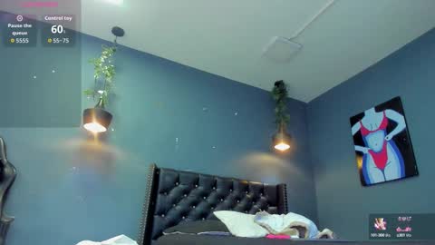 Snapshot of sophiietaylor_ chatting on 27, 9, 2025 Sophie Taylor online show from 27, 9, 2025