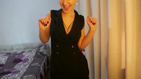 Snapshot of sophilorens chatting on 9, 2, 2026 Sophi online show from 9, 2, 2026