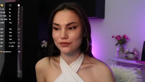 Beatrice call me Bea online show from 4, 3, 2025