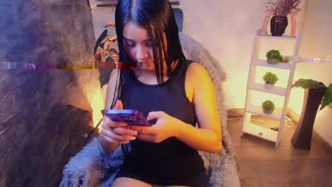 Sophy  online show from 18, 4, 2026