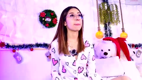 Sophie online show from 22, 12, 2025