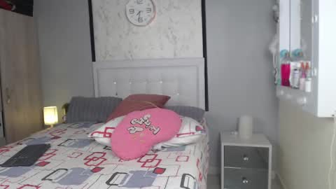 Sofia  online show from 19, 12, 2024