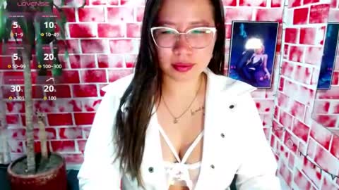 soralily online show from 26, 7, 2026