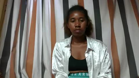 soriettezah online show from 13, 4, 2026