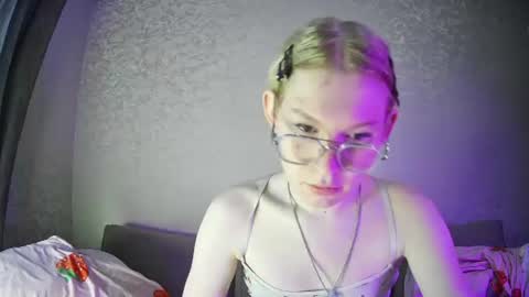 soska_albinosk online show from 15, 7, 2026