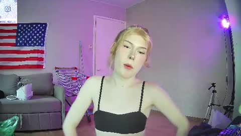 soska_albinosk online show from 29, 7, 2026