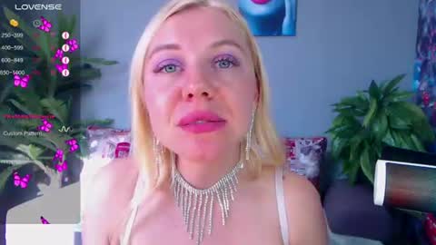 Lisa online show from 15, 7, 2026