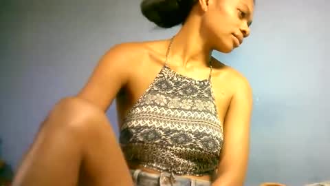 sourayaa online show from 25, 4, 2026