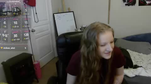 Snapshot of southerbunny chatting on 22, 12, 2024 Bunnydathug online show from 22, 12, 2024