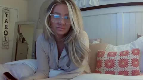 Your Barbii online show from 29, 12, 2024