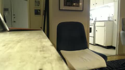 Snapshot of souzdal_toronto chatting on 5, 1, 2026 Souzdal Toronto online show from 5, 1, 2026