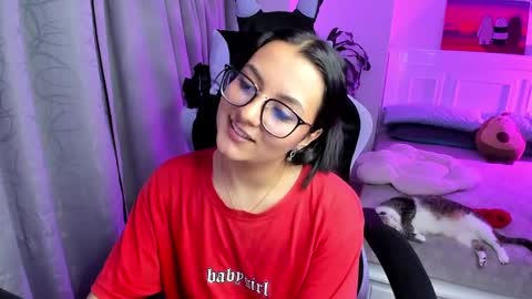 Lili online show from 21, 2, 2025