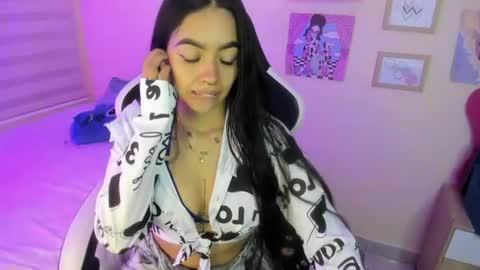 soy_gabrielaa online show from 22, 6, 2026