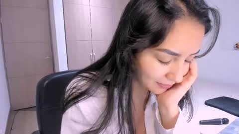 MIA online show from 15, 2, 2025