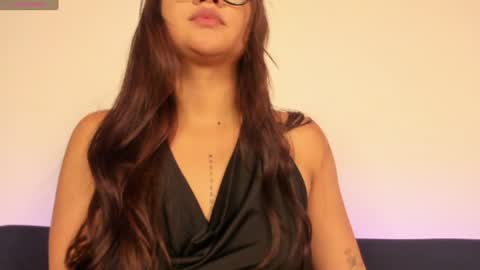 Yesi online show from 9, 6, 2026