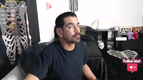 El Carlitos online show from 5, 4, 2026