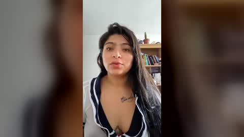 Adeline independent model online show from 22, 7, 2026