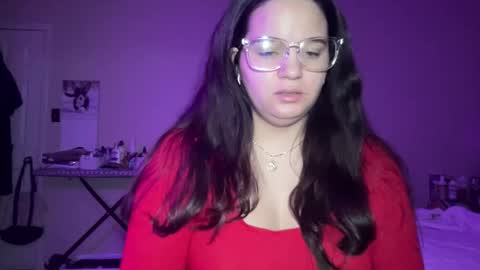 Soyoceanne online show from 22, 12, 2025