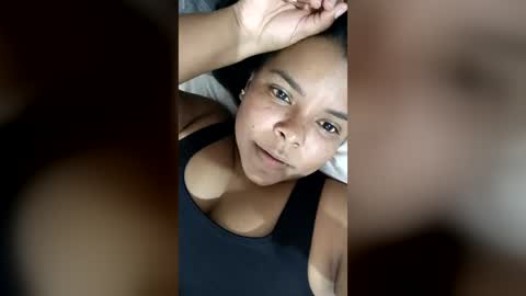 Paula  add me on snap online show from 17, 6, 2026