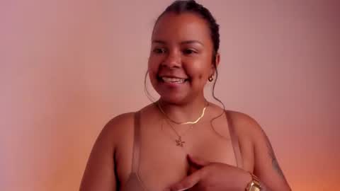 Paula  add me on snap online show from 27, 7, 2026