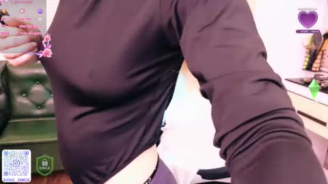 Snapshot of space_danger chatting on 18, 10, 2025 space danger online show from 18, 10, 2025