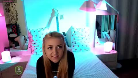 Snapshot of space_danger chatting on 26, 10, 2025 space danger online show from 26, 10, 2025