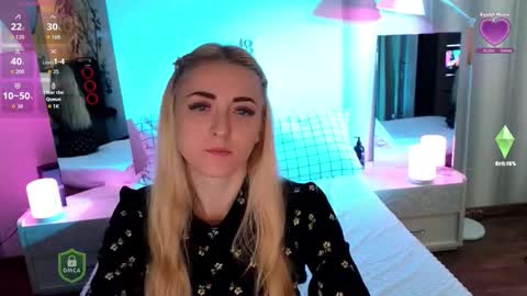 Snapshot of space_danger chatting on 28, 10, 2025 space danger online show from 28, 10, 2025