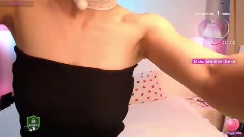 Snapshot of space_danger chatting on 20, 11, 2025 space danger online show from 20, 11, 2025