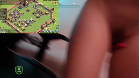 Snapshot of space_danger chatting on 28, 11, 2025 space danger online show from 28, 11, 2025