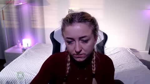 Snapshot of space_danger chatting on 14, 12, 2025 space danger online show from 14, 12, 2025