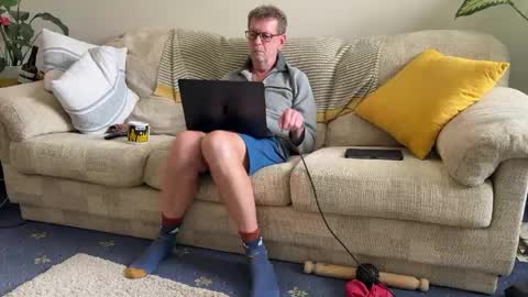 spaceman_fun online show from 9, 4, 2026